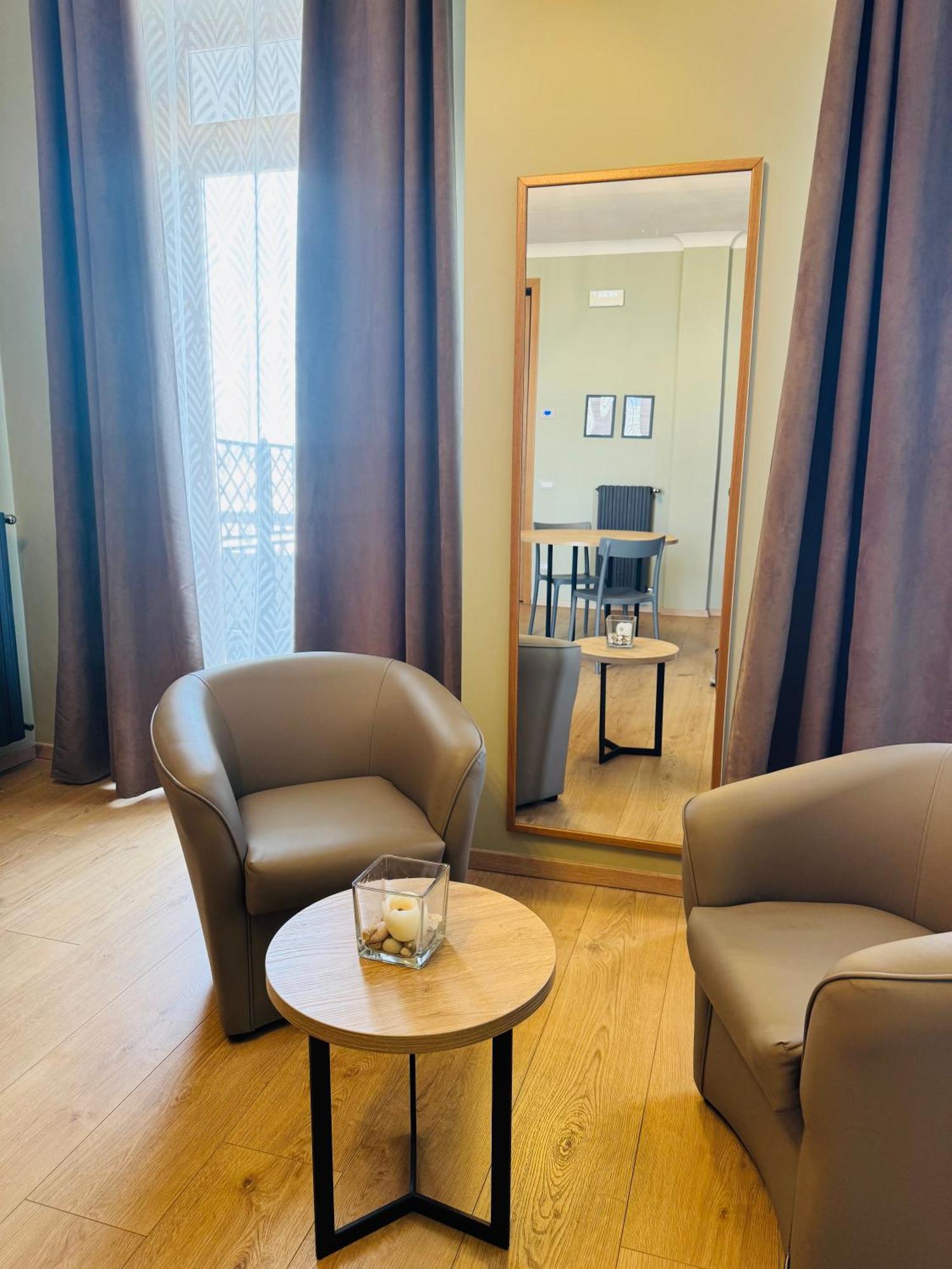Manhattan Room & Suite Bari Ngoại thất bức ảnh